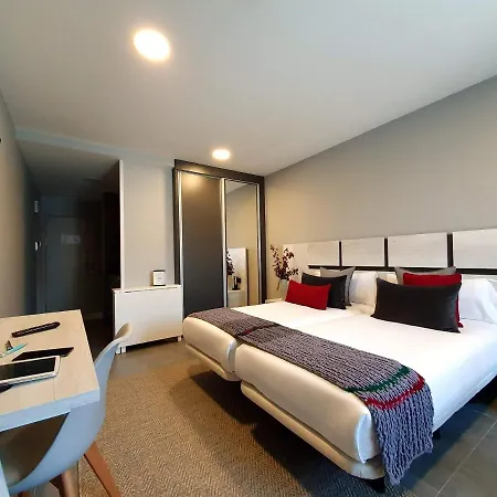 Aparthotel 5dos5 Oviédo