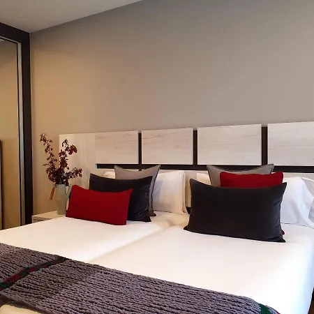 Aparthotel 5dos5 Oviedo