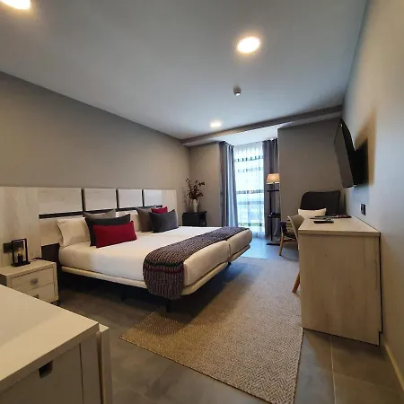 Apartmanhotel 5dos5 4*