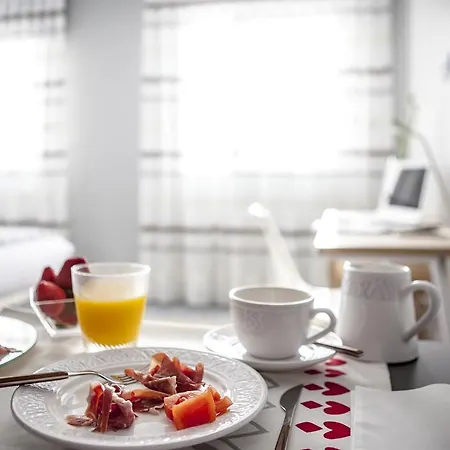 5dos5 Apartmanhotel Oviedo