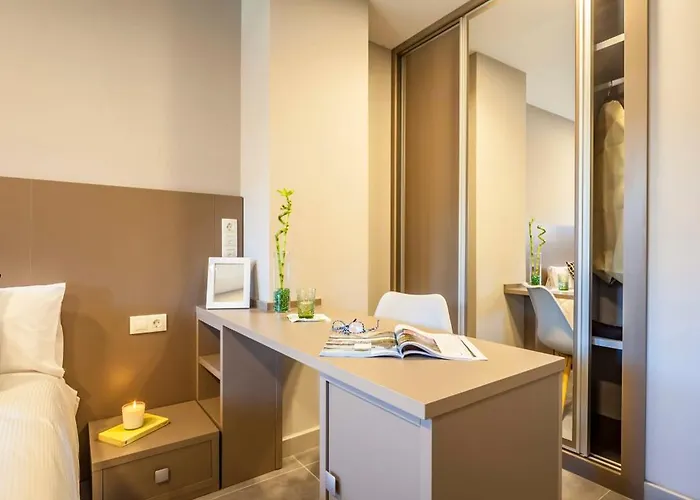 Apartahotel 5dos5 Oviedo