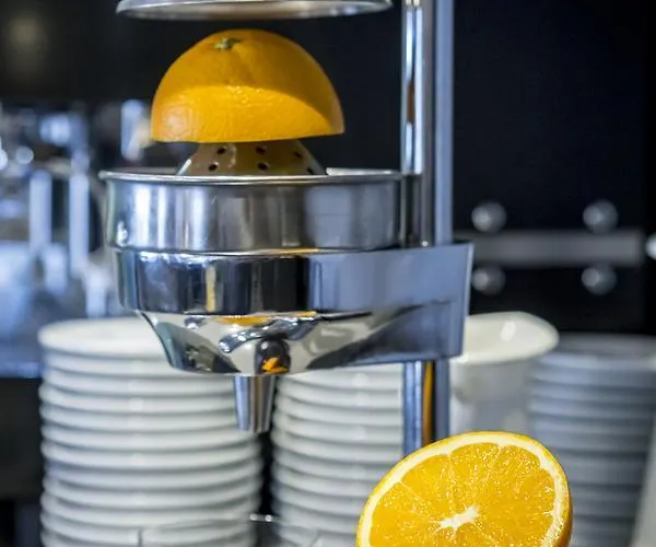 5dos5 Apartahotel Oviedo