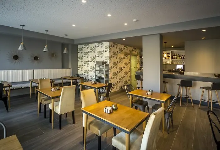 5dos5 Apartahotel 4*